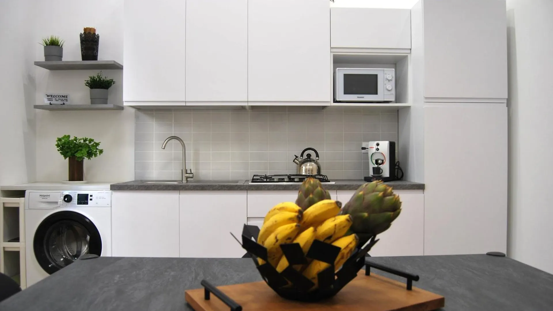 Rosato Suites 2 - Appartamento Moderno E Confortevole Con Spazio Esterno Tra Mondello E Il Centro Storico Palermo